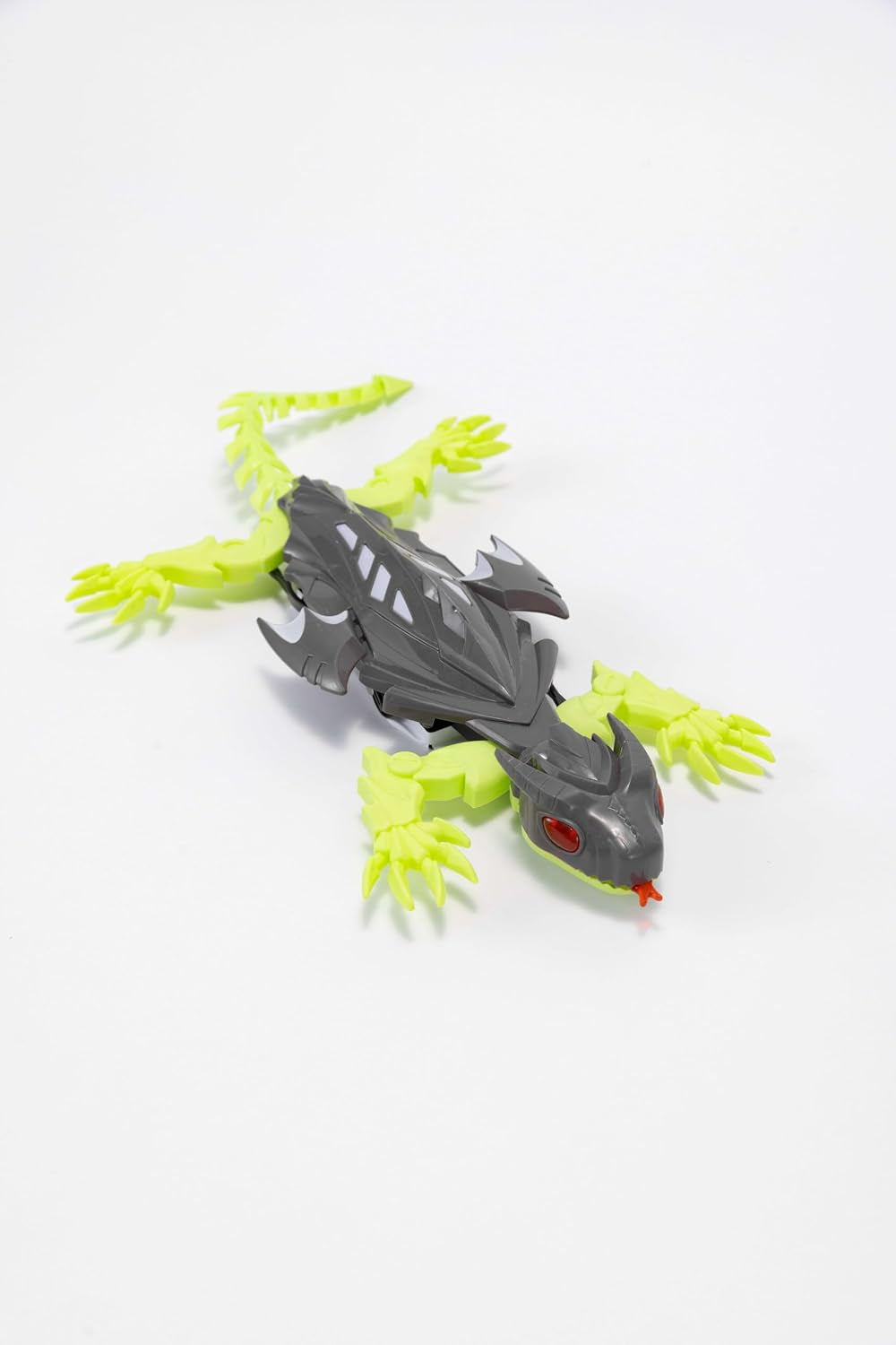 RC Lizard Wall Climbing Toy – Remote Control Robotic Gecko Kids Toys with LED Lights, Wall-Crawling Action, Battery Operated, for Boys and Girls Ages 6 and Up